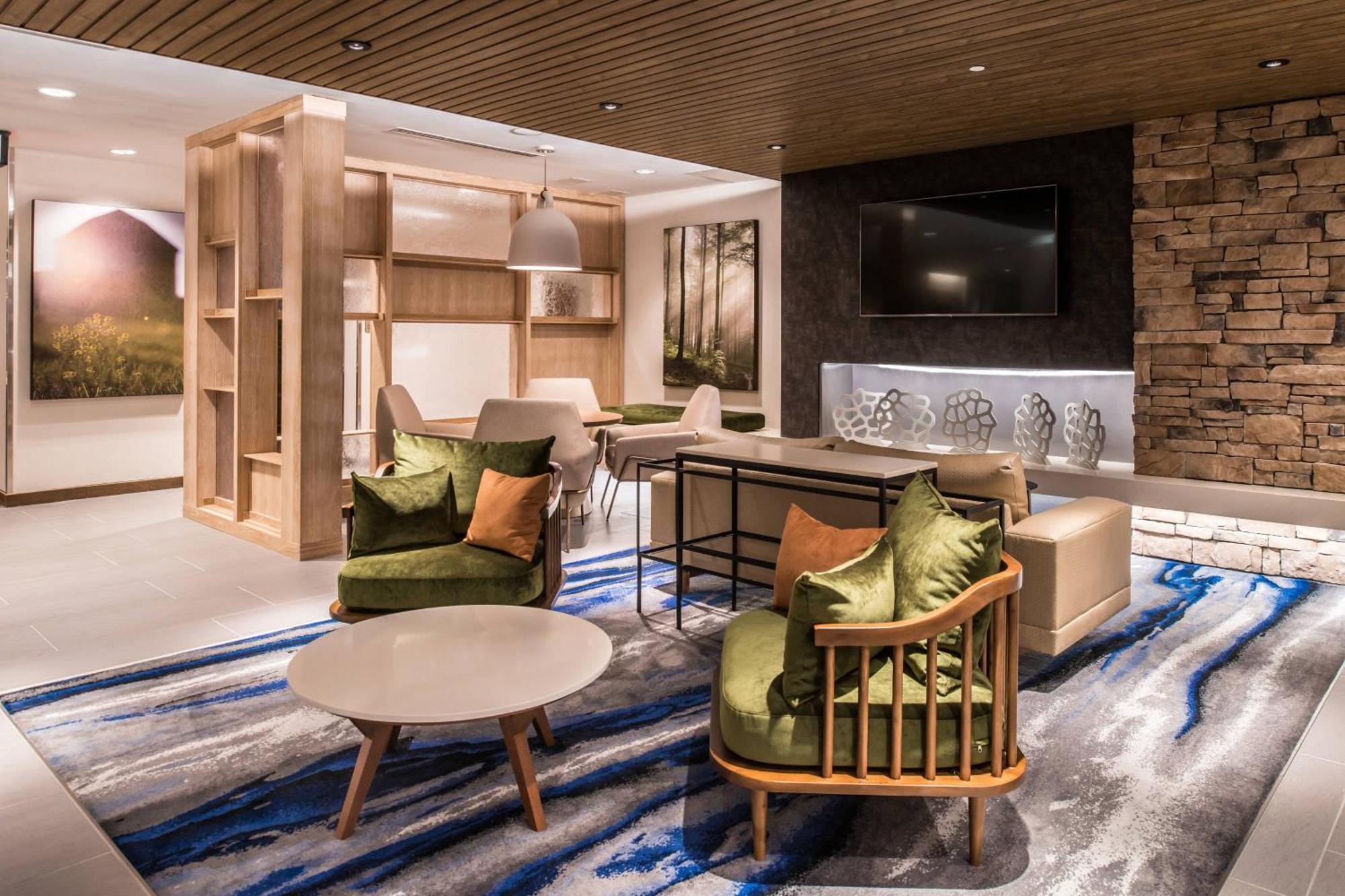 Hotel Fairfield & By Marriott Staunton